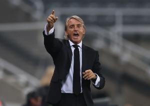 罗体：曼奇尼执教64场比赛，为意大利国家队带来64名首秀队员