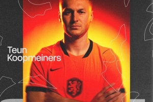 2021年6月以来，库普梅纳斯成首位为荷兰队打进直接任意球选手